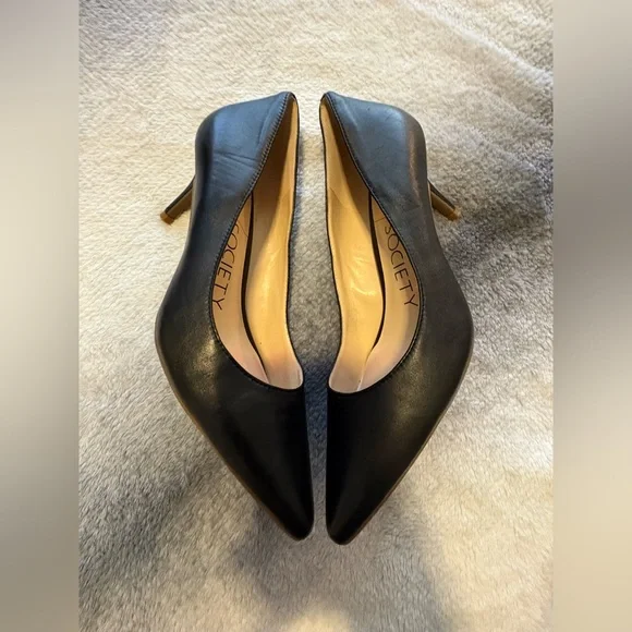 Sole Society Black Leather Pointed Toe Career Work Church Pumps Shoes Heels 8.5 - Picture 3 of 8